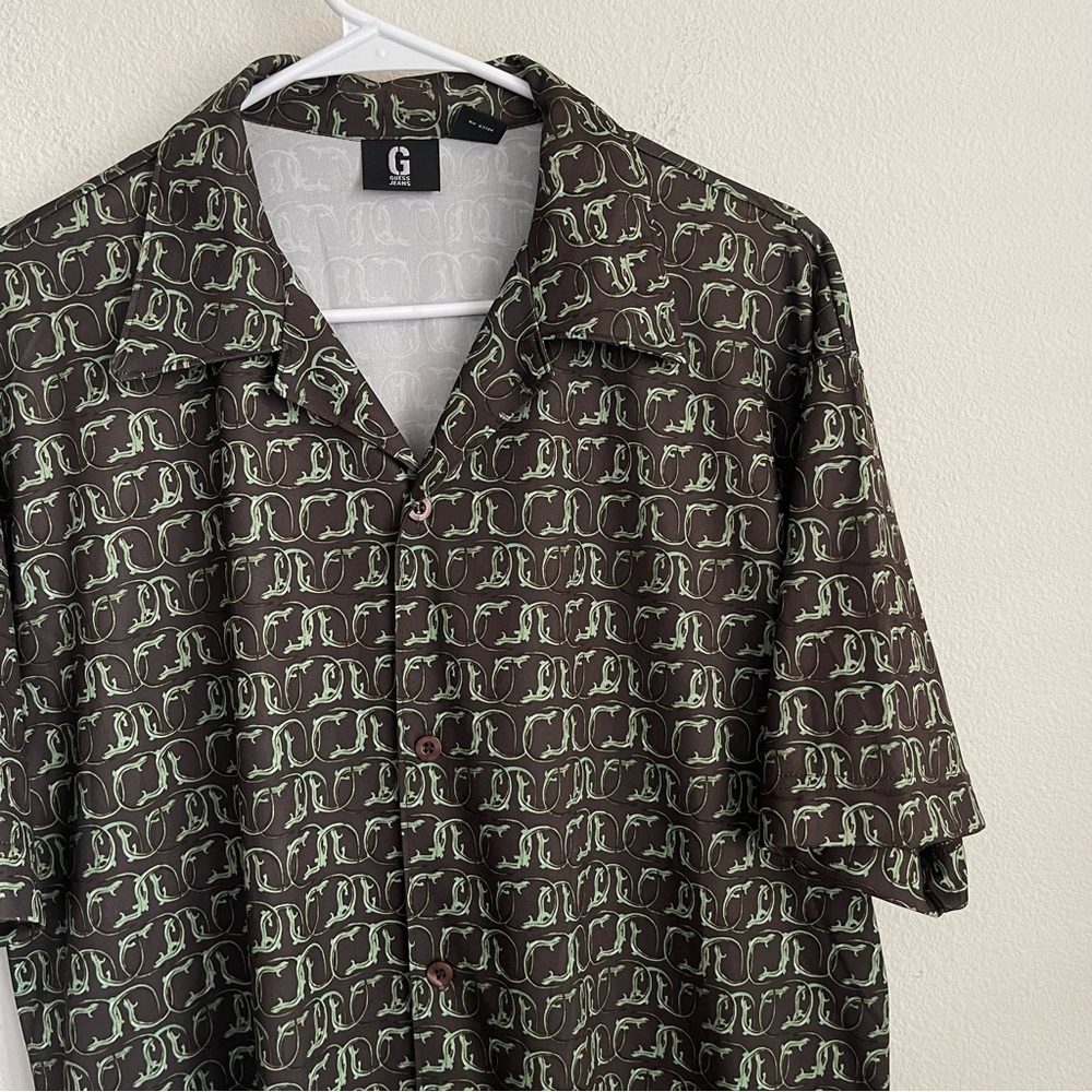 RARE G Guess Jeans VTG 100% Polyester Short Sleeve Button Down Pattern Shirt